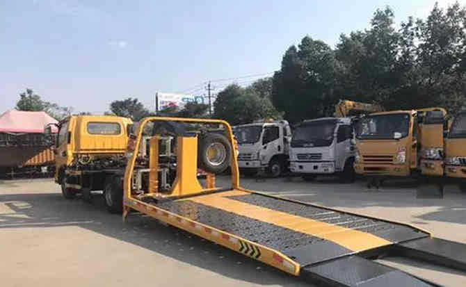 佛坪汽车中途维修案例